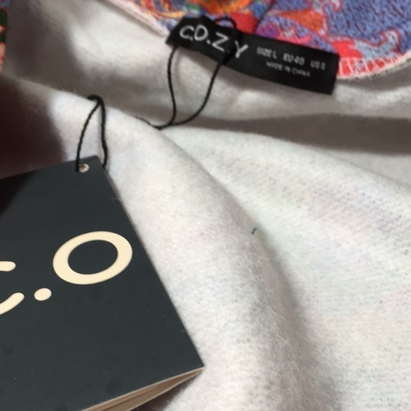 C.o.z.y. Pink Paisley Open Fringed Jacket Size Large - Picture 13 of 14